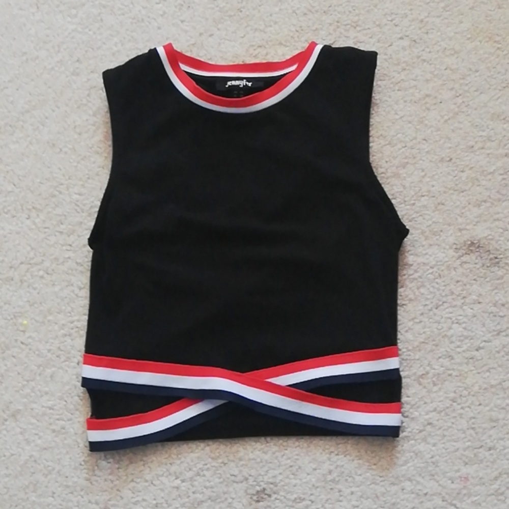 Cropped top